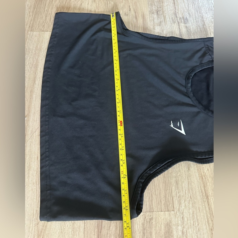 Gymshark Cropped Muscle Tank - Picture 5 of 7